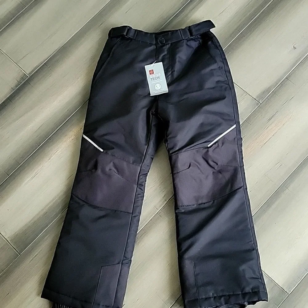 SwissTech unisex snowpans
